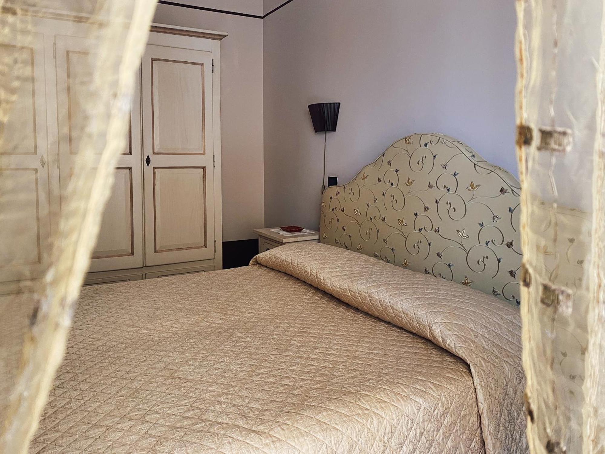 Palazzo Gambuzza Aparthotel Ispica Ruang foto